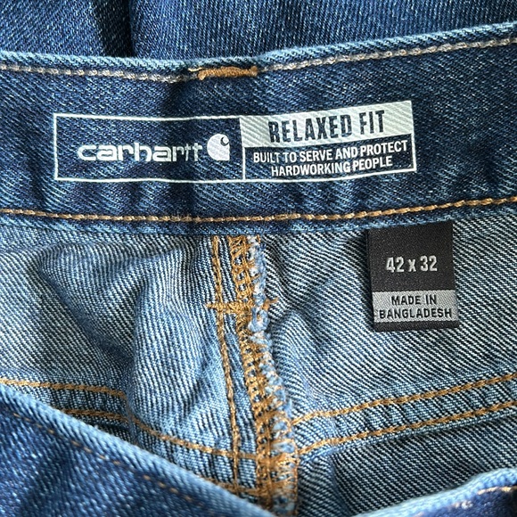 Carhartt Relaxed Fit 42x32 Straight Leg Heavy Duty Cotton Classic Denim Jeans - Picture 15 of 16
